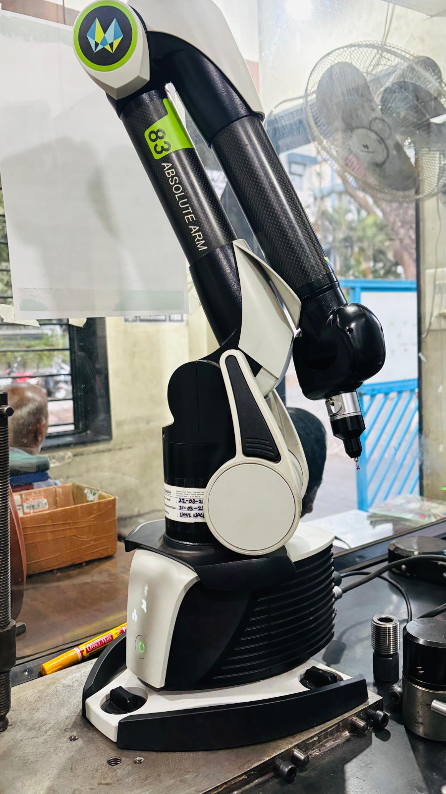 about-img